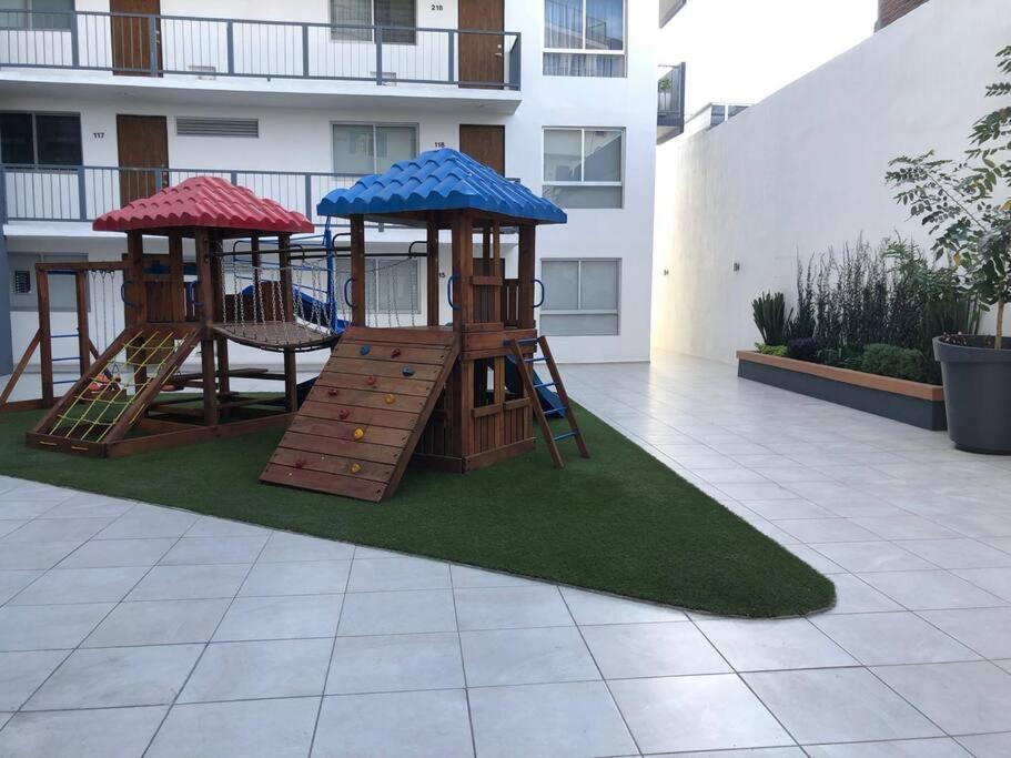 Be Central Departamento Con Alberca En El Centro De Guadalaja Гвадалахара Экстерьер фото